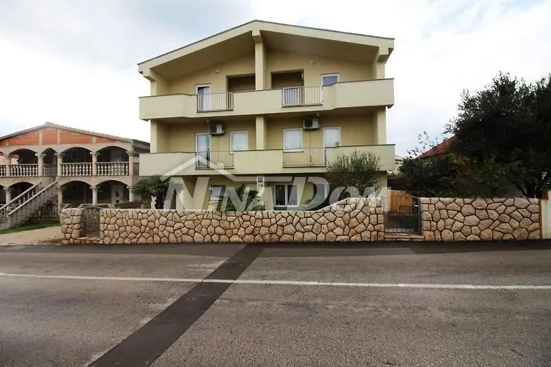Apartments Ana Vir 0*,