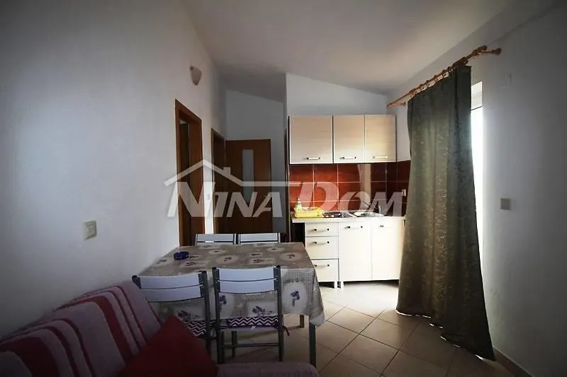 Apartments Ana Vir 0*,